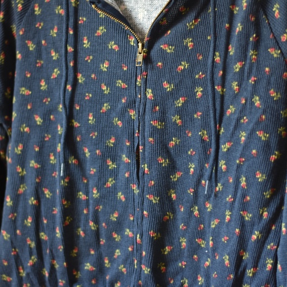 Navy Thermal hoodie with dainty rose print - Picture 3 of 3